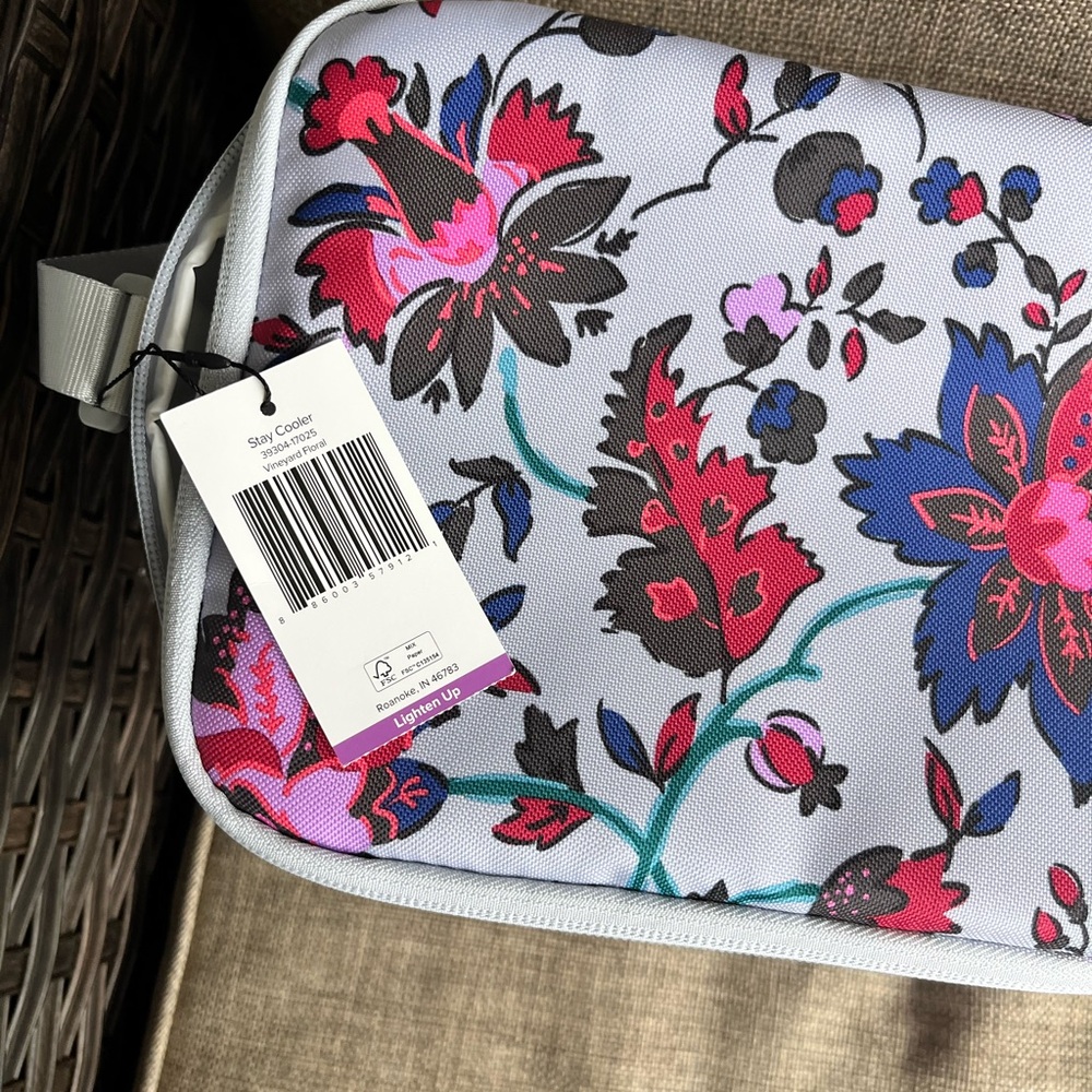 Vera Bradley Set: Sling Backpack and Stay Cooler - Picture 8 of 11